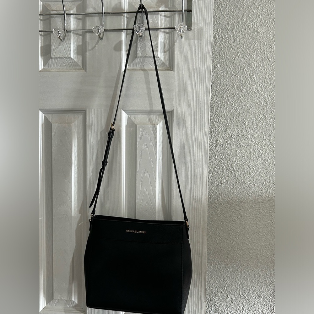 MICHAEL KORS CROSSBODY BAG